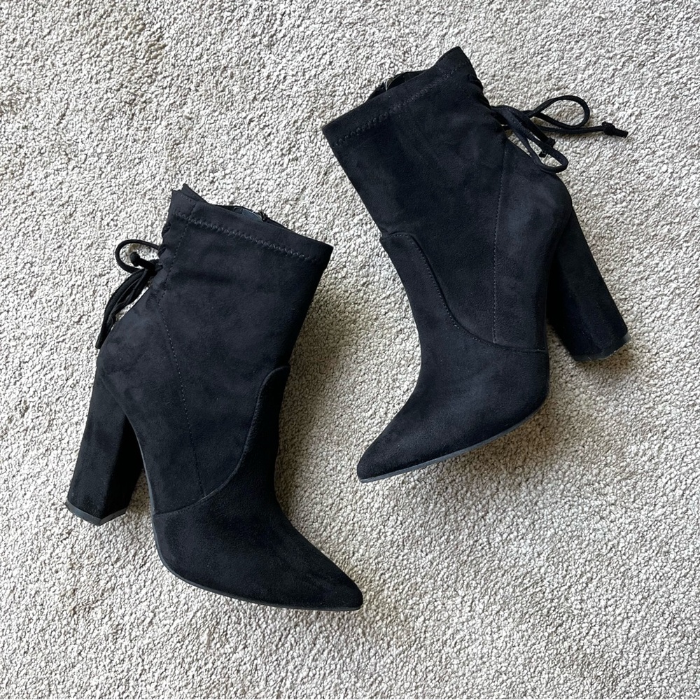 Catherine Malandrino Black Pointed Toe Sock Boots with Lace-Up Tie